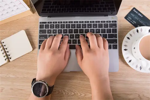 八碗大米饭的含义