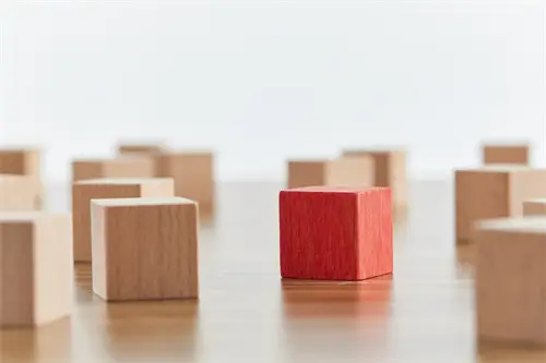 高中每天晚上学多久